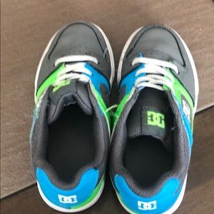 12k boys DC shoes